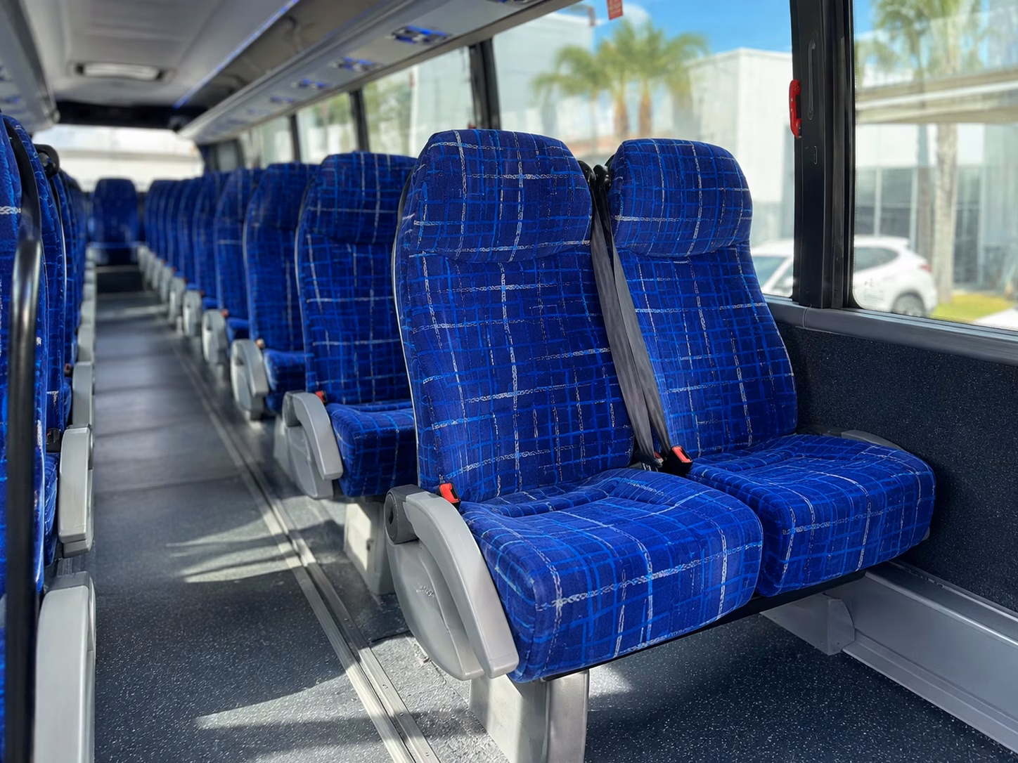 detroit red wings and pistons bus rentals for westland groups
