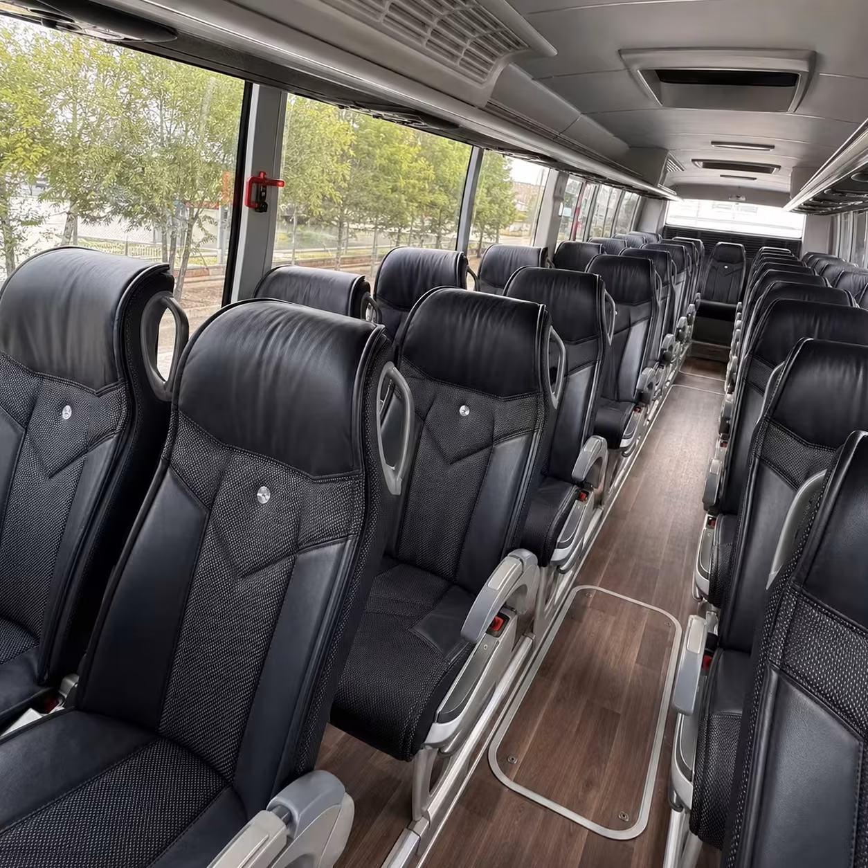 westland charter bus rentals for corporate retreats and off sites