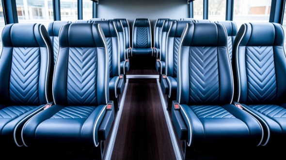 westland 25 passenger minibus rental